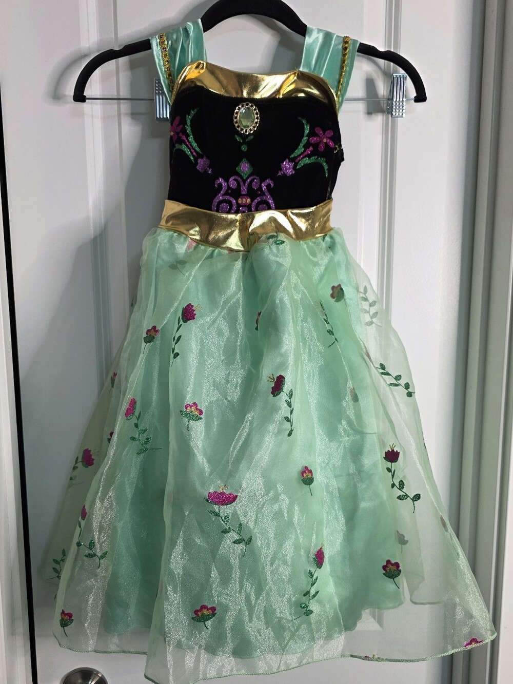 Princess Anna Frozen Costume Play Dress Up Halloween Size M age 5-6 *